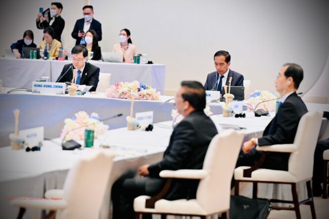 
 Presiden Joko Widodo Dorong Pemimpin APEC Kerja Sama Konkret